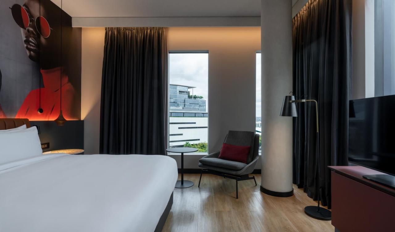 Radisson Red Hotel Johannesburg Rosebank Exteriör bild